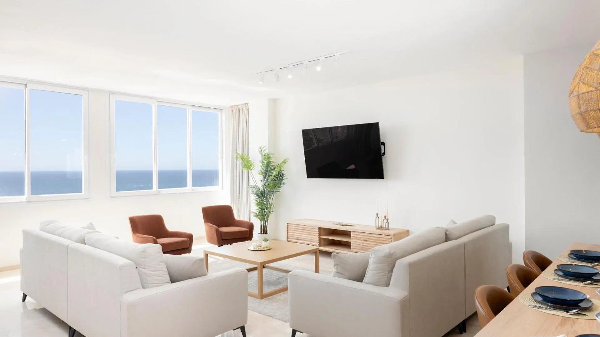 Stunning Marina Seaview Penthouse - Puerto Deportivo Apartment Estepona